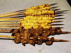 -撸啊撸铁签小肉(车站南路店)