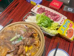 -沙胆彪炭炉牛杂煲(上海日月光广场店)