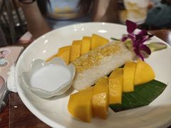 -Dang restaurant (patong phuket)