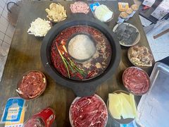 -黄潇洒老火锅(九眼桥宏济巷店)