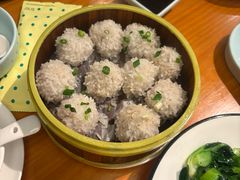 -莲餐厅·湖北菜·潜江小龙虾店(愚园路店)