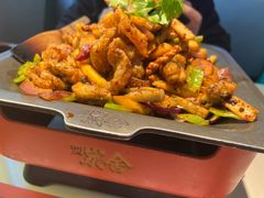 干锅牛蛙+虾-炭舍干锅·烤鱼(扬名广场店)