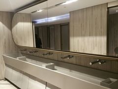 -百美汇影城(LUXE嘉里中心店)