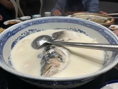 -南京金牛湖巨碗鱼头