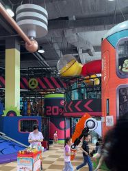 -欧酷世界动力星球(王府井奥莱UP TOWN店)