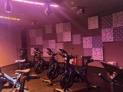 -TANGO LIVEHOUSE动感单车(巴黎春天店)