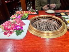 -喜牛烧肉酒场·黑金店(威高广场店)