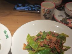-新白鹿餐厅(滨江银泰店)