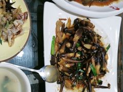 -小红鲸·海鲜餐厅(轸大路店)