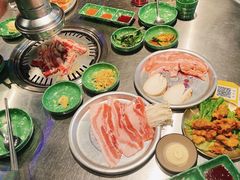 -欧巴炭烤肉오빠숯불구이(南京东路店)