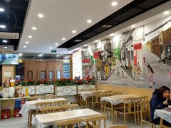 -江城燕子大排档(江汉路步行街店)