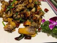 -香巴拉云南餐厅(华莱坞店)