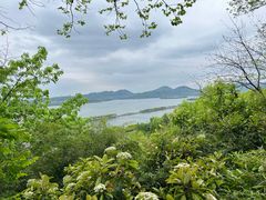 -宝石山