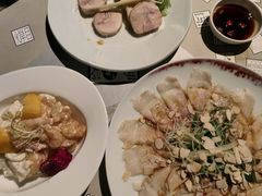 -穹六人间 people 6(岳阳路店)