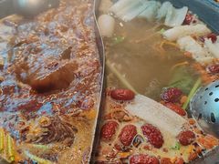 -鹿鸣山草本茶香火锅(园西路店)