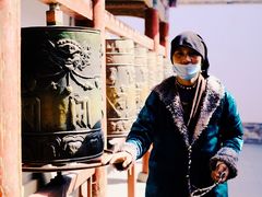 -塔尔寺游客服务中心