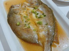 特色蒸桂鱼-广州酒家(文昌总店)
