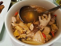 招牌炖响螺-唐宫海鲜舫