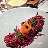 圣诞节约会好去处，就在这家新晋西餐厅🎄