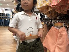 -优衣库(南宁江南万达店)