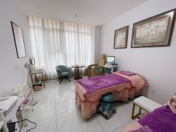 -骄阳兰多产后恢复&减龄中心(万科金域东郡店)