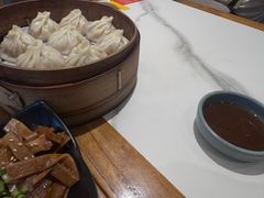 -馋三尺蟹粉小笼(人民广场店)