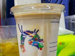 -瑞幸咖啡(艺树家工场店)