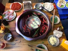 -六公里老火锅(总店)