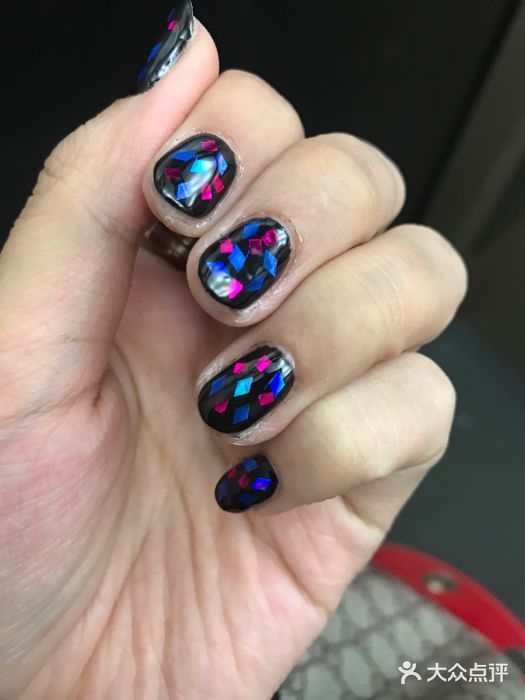 小四撸猫美甲咖图片