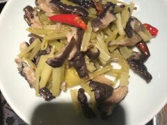 -黑鸡小馆(金源店)