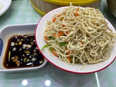 -服务大楼冷面(延大店)