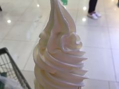 -蜜雪冰城(动物园地铁A口旁小吃街店)