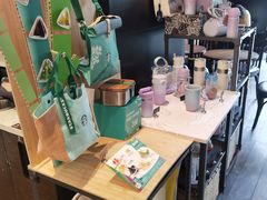 零售区-星巴克(我格广场店)