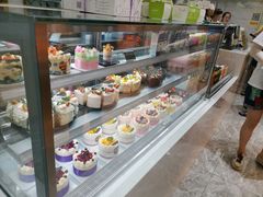面包甜点陈列柜-乐滋贝尔(新安店)