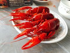 -冰冰龙虾·江湖菜·花园江景餐厅