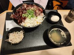 -難波肉劇場