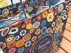 -VENCHI 闻绮(北京国贸商城店)