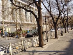 -国雅大厦-停车场