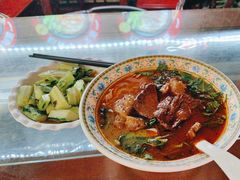 -金杨拉面王小吃面馆·牛三宝面·红烧牛肉粉