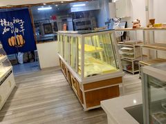 面包甜点陈列柜-Tomado绿色烘焙(大尧三路店)