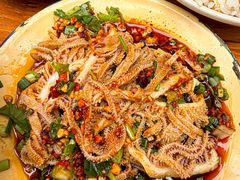 -拈签一笑黄牛肉辣卤串串