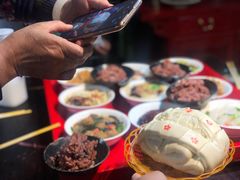 -蓝田九大碗民俗食府(蓝田店)