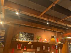 -巴卤社老火锅(财富店)