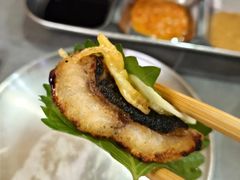 -围炉肉舍•炭烤活鳗•丹东海鲜烤肉(步行街店)