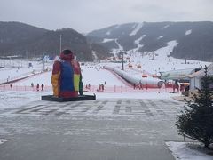 -中旅松花湖滑雪场