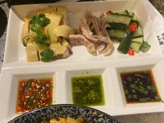 -粉家柳州螺蛳粉(杨宅路店)