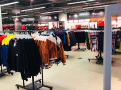 -上品折扣(回龙观店)