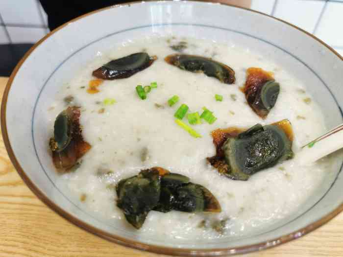 巧溢粥铺(绿地468店)-"看起来像是做外卖的,现在这样的粥铺还是很.