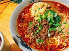 -丁丁猫重庆小面(徐州路店)