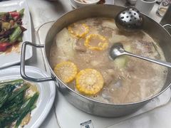-肥仔文澳门猪骨煲(南京西路店)